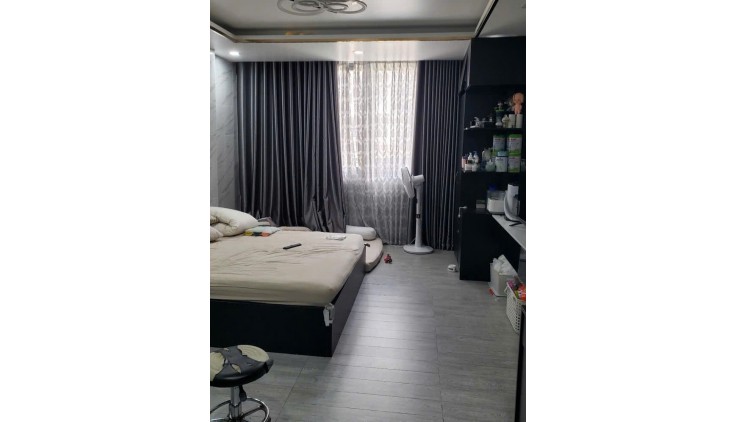BÁN NHÀ HẺM XE HƠI LÂM VĂN BỀN, MẶT TIỀN HẺM KINH DOANH, 80M2, NHÀ ĐẸP, XE HOI VÔ NHÀ, CHỈ 7,6 TỶ